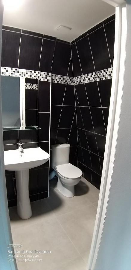 Equipee 1 Piece Proche Paris Appartement Argenteuil Buitenkant foto
